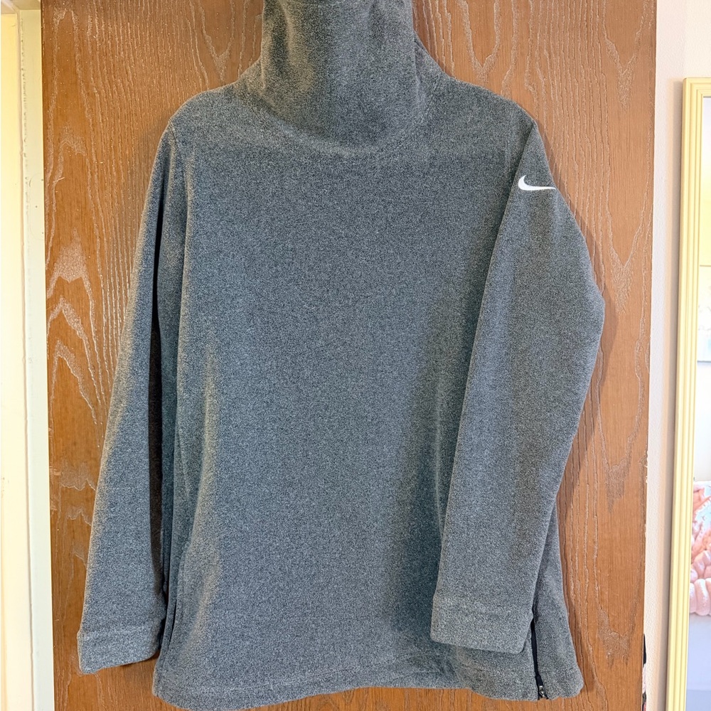 Nike Dri-Fit Funnel Neck Pullover Gray Long Sleeve Size L